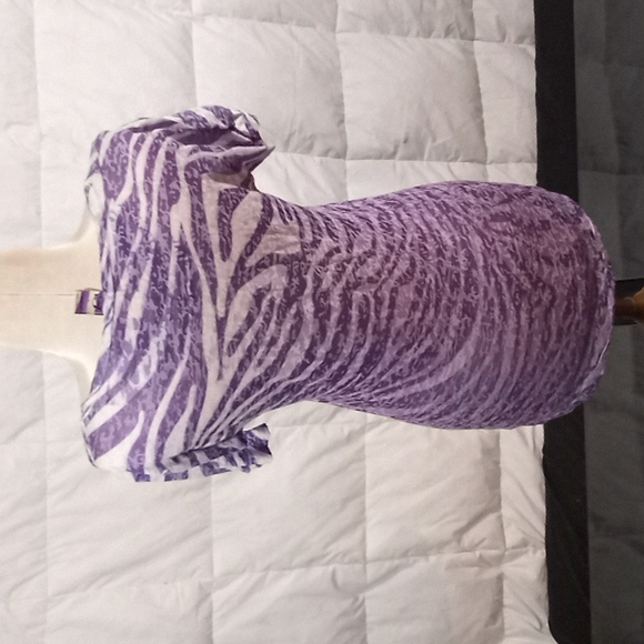 Mini mid cut dress. Bad Bi#*%$ only. - Picture 4 of 5